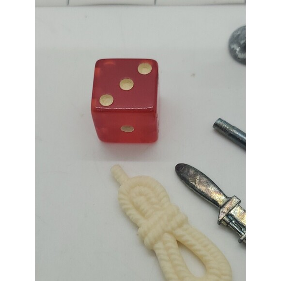 Clue Wepon Replacement Pieces Vintage Mystery Game 80's - Picture 4 of 10